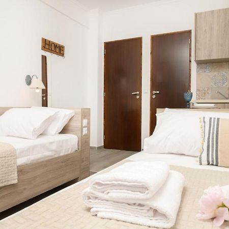 Sand Rooms To Let เนอาโรดา ภายนอก รูปภาพ